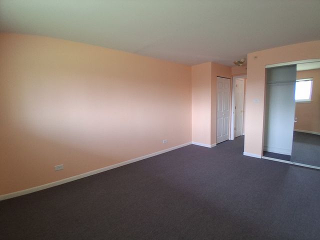 1845 Whitechapel Drive 2A, Mount Prospect, IL 60056