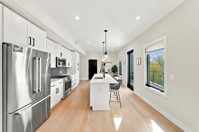 37 Horace Street 301, Boston, MA 02128