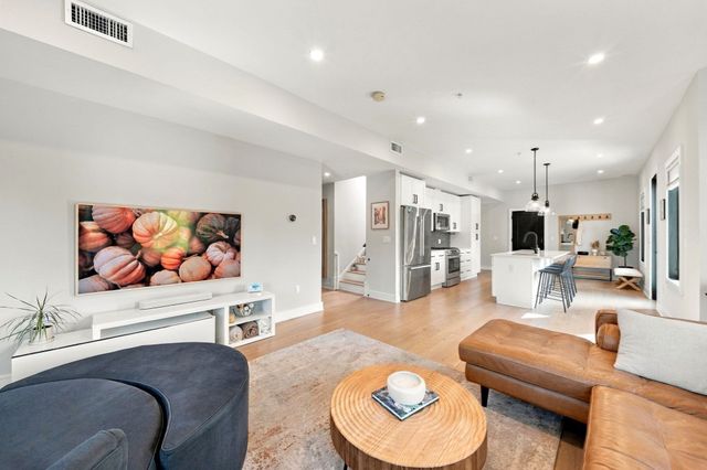 37 Horace Street 301, Boston, MA 02128