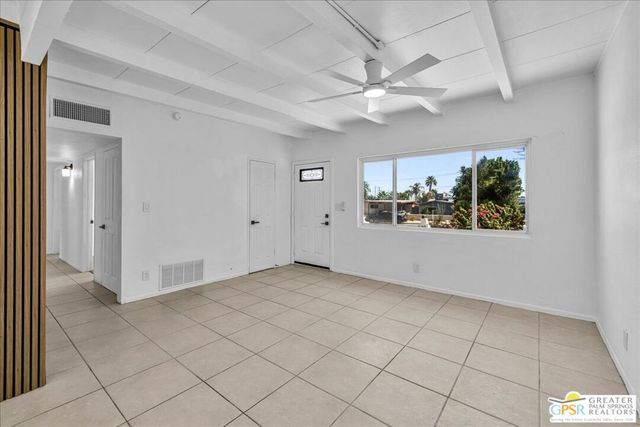 1995 Lawrence Street, Palm Springs, CA 92264