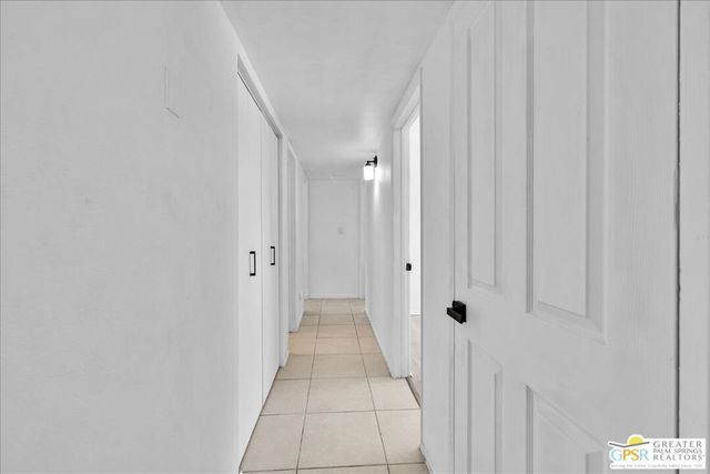 1995 Lawrence Street, Palm Springs, CA 92264