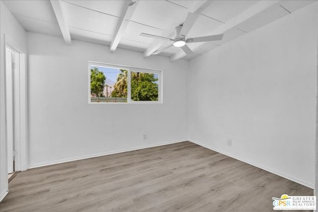 1995 Lawrence Street, Palm Springs, CA 92264