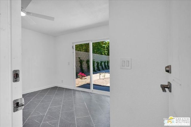 1995 Lawrence Street, Palm Springs, CA 92264