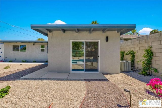 1995 Lawrence Street, Palm Springs, CA 92264