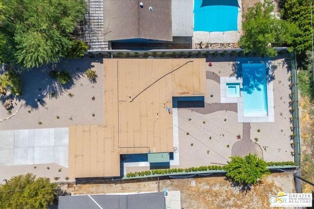 1995 Lawrence Street, Palm Springs, CA 92264