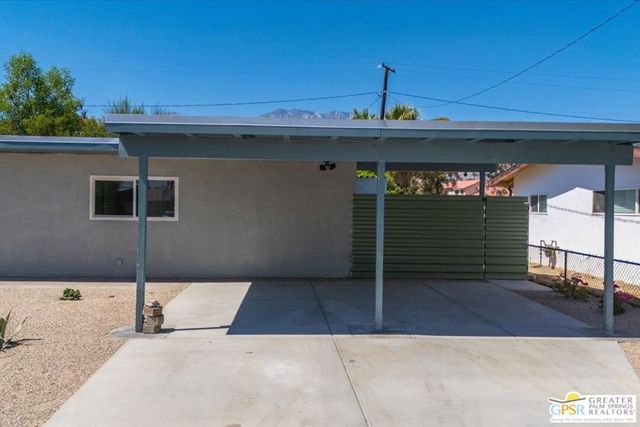 1995 Lawrence Street, Palm Springs, CA 92264
