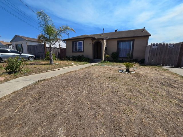 1306 Second Avenue, Salinas, CA 93905