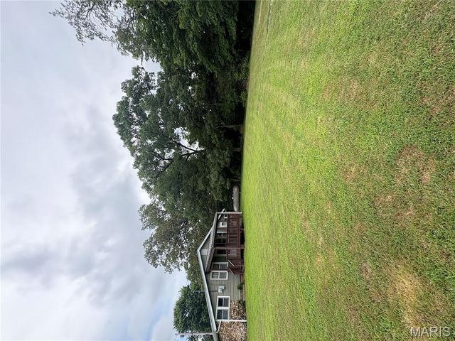 3020 Hilgert Drive, High Ridge, MO 63049