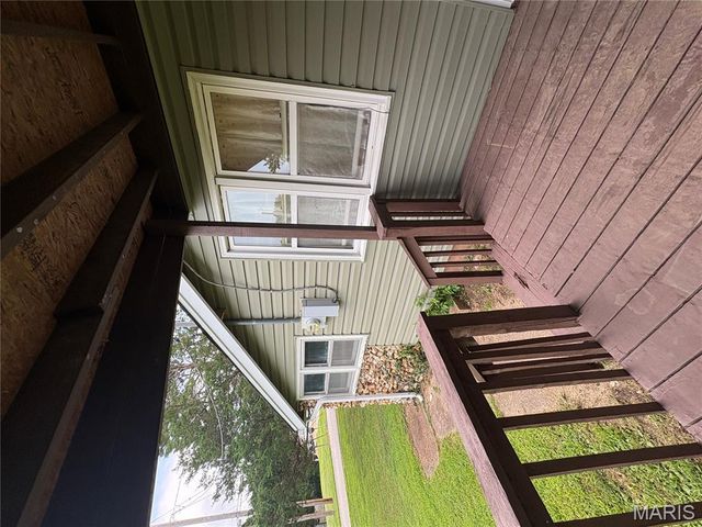 3020 Hilgert Drive, High Ridge, MO 63049