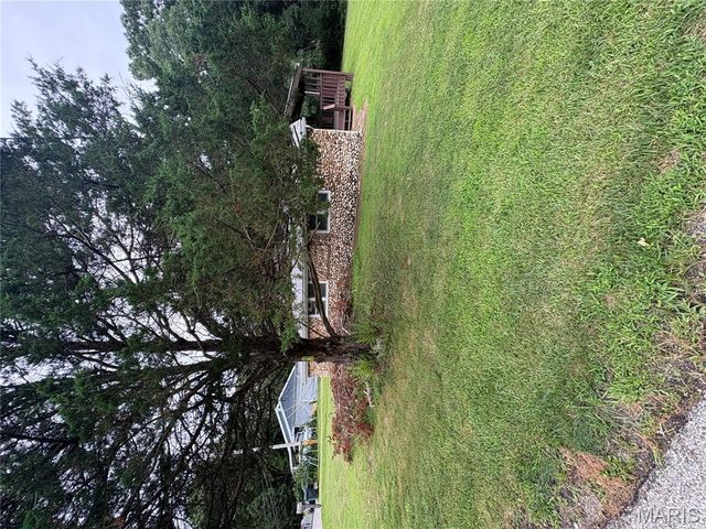 3020 Hilgert Drive, High Ridge, MO 63049
