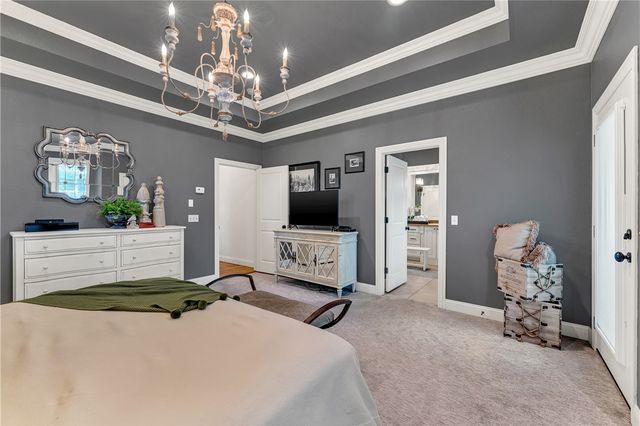 2180 E Meandering Way, Fayetteville, AR 72701