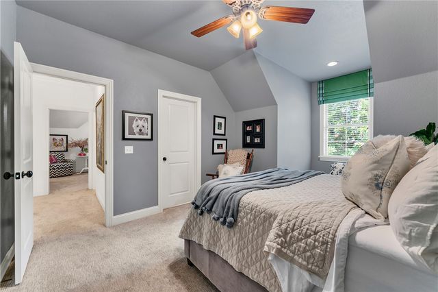 2180 E Meandering Way, Fayetteville, AR 72701