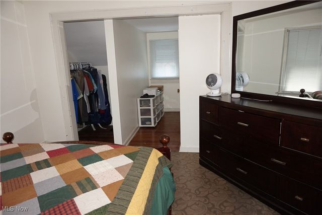 2083 17th Street SW, Akron, OH 44314