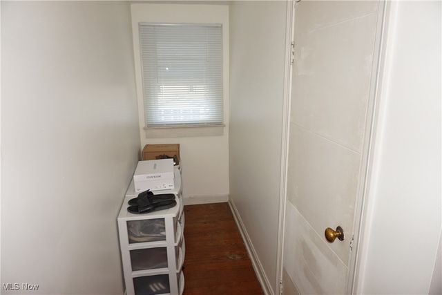 2083 17th Street SW, Akron, OH 44314