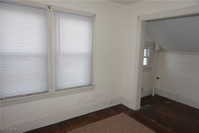 2083 17th Street SW, Akron, OH 44314