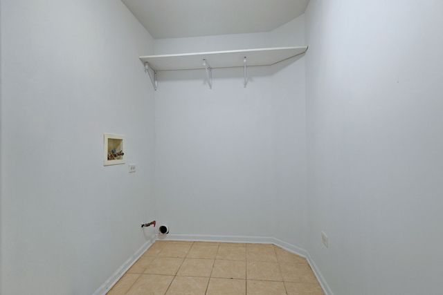 1305 Campbell Street, Joliet, IL 60435