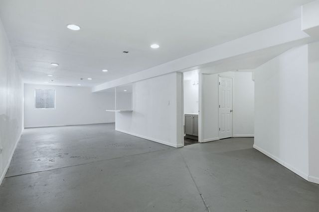 1305 Campbell Street, Joliet, IL 60435