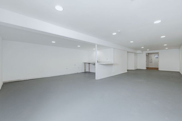 1305 Campbell Street, Joliet, IL 60435