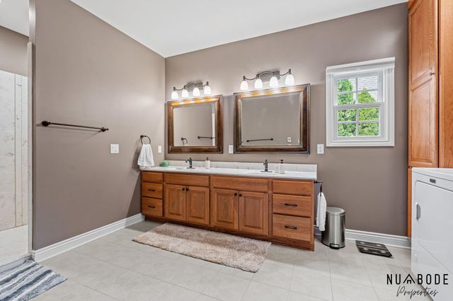 4082 Oakharbor Street, Kalamazoo, MI 49009