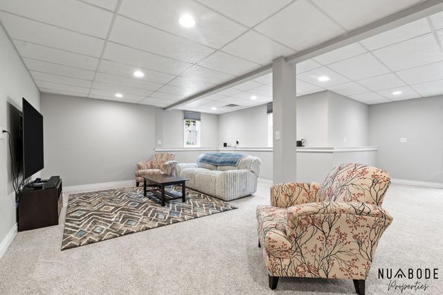 4082 Oakharbor Street, Kalamazoo, MI 49009
