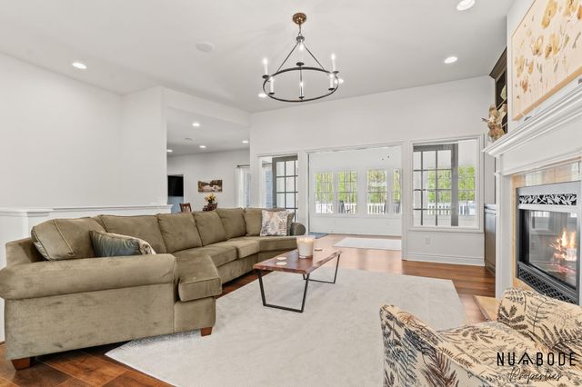4082 Oakharbor Street, Kalamazoo, MI 49009