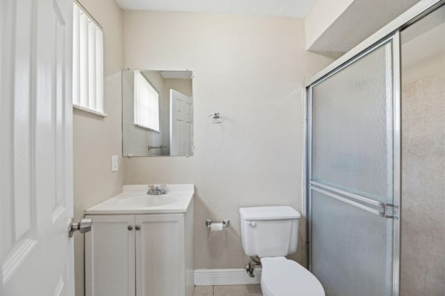 2420 NW 89th Avenue, Sunrise, FL 33322
