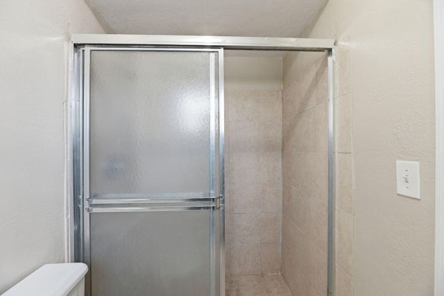 2420 NW 89th Avenue, Sunrise, FL 33322