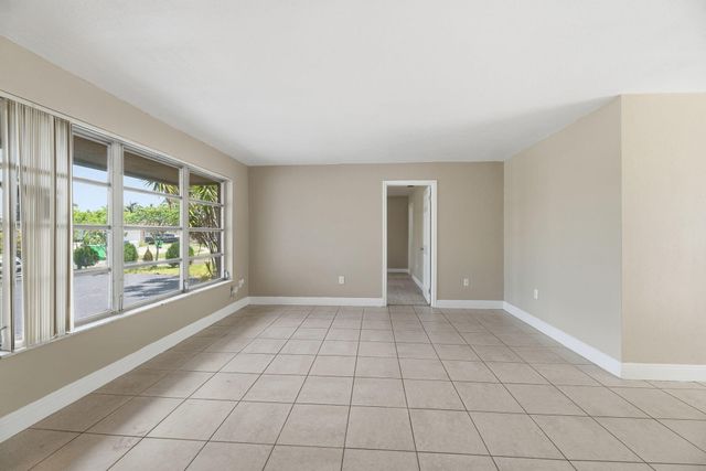 2420 NW 89th Avenue, Sunrise, FL 33322