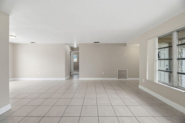 2420 NW 89th Avenue, Sunrise, FL 33322