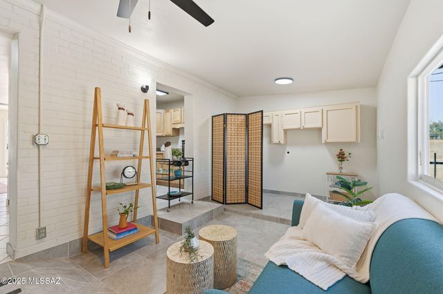 5741 E 33rd Street, Tucson, AZ 85711