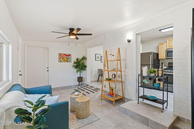 5741 E 33rd Street, Tucson, AZ 85711