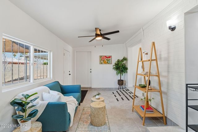 5741 E 33rd Street, Tucson, AZ 85711