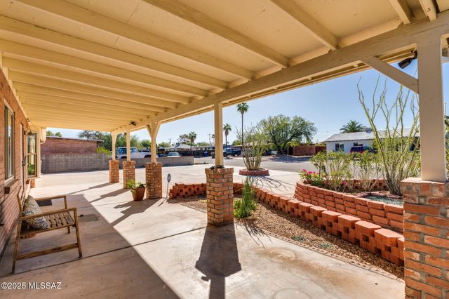 5741 E 33rd Street, Tucson, AZ 85711