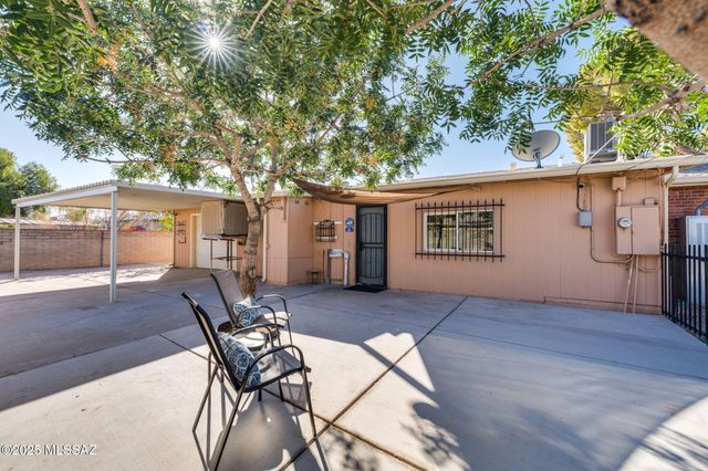 5741 E 33rd Street, Tucson, AZ 85711