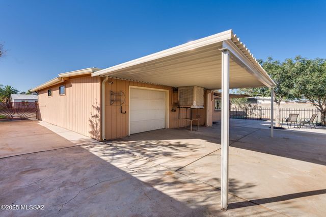 5741 E 33rd Street, Tucson, AZ 85711