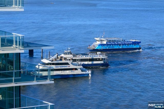 800 Ave At Port Imperial Boulevard 517, Weehawken, NJ 07086