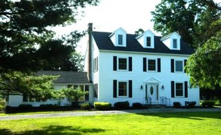 194 River Road, Walden, NY 12586
