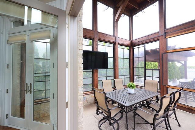 2611 E Lake Shore DRIVE, Twin Lakes, WI 53181
