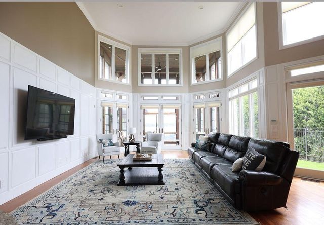 2611 E Lake Shore DRIVE, Twin Lakes, WI 53181
