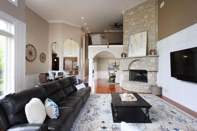 2611 E Lake Shore DRIVE, Twin Lakes, WI 53181
