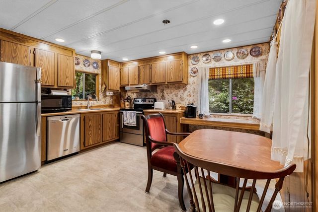 14910 River Lane, Concrete, WA 98237