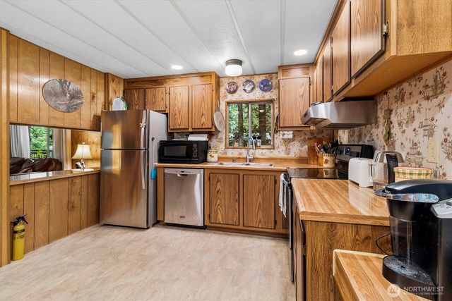 14910 River Lane, Concrete, WA 98237