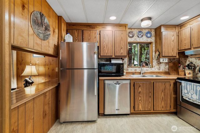 14910 River Lane, Concrete, WA 98237