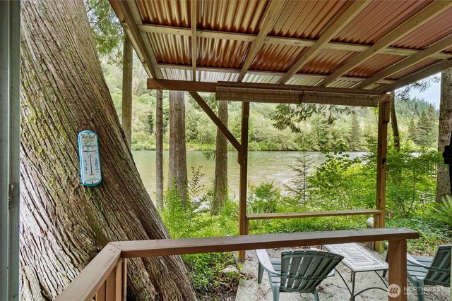 14910 River Lane, Concrete, WA 98237