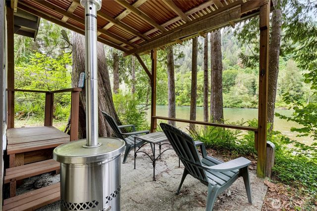 14910 River Lane, Concrete, WA 98237