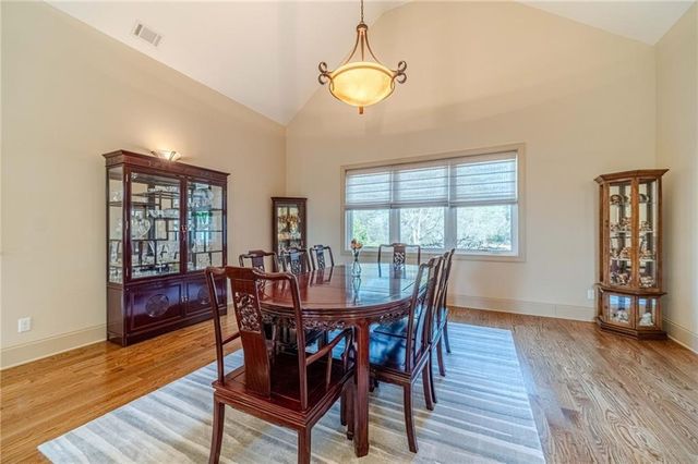 500 Penny Lane, Loganville, GA 30052