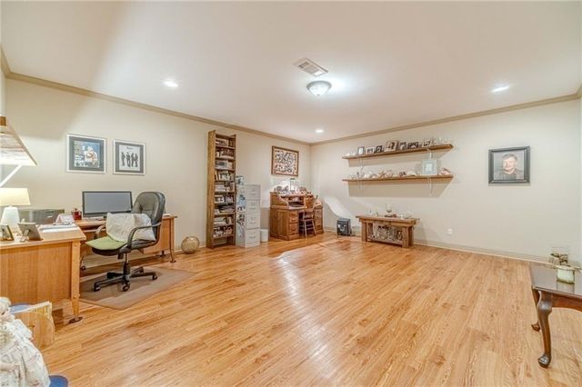 500 Penny Lane, Loganville, GA 30052