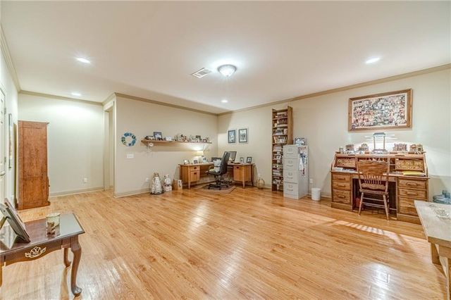 500 Penny Lane, Loganville, GA 30052