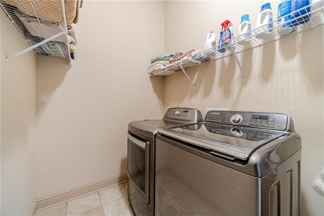 500 Penny Lane, Loganville, GA 30052