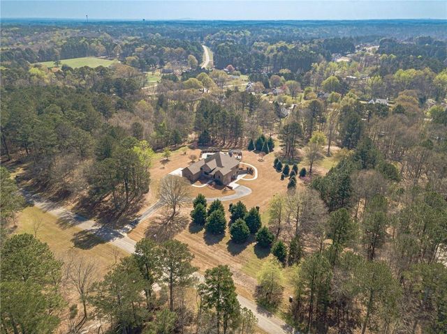 500 Penny Lane, Loganville, GA 30052